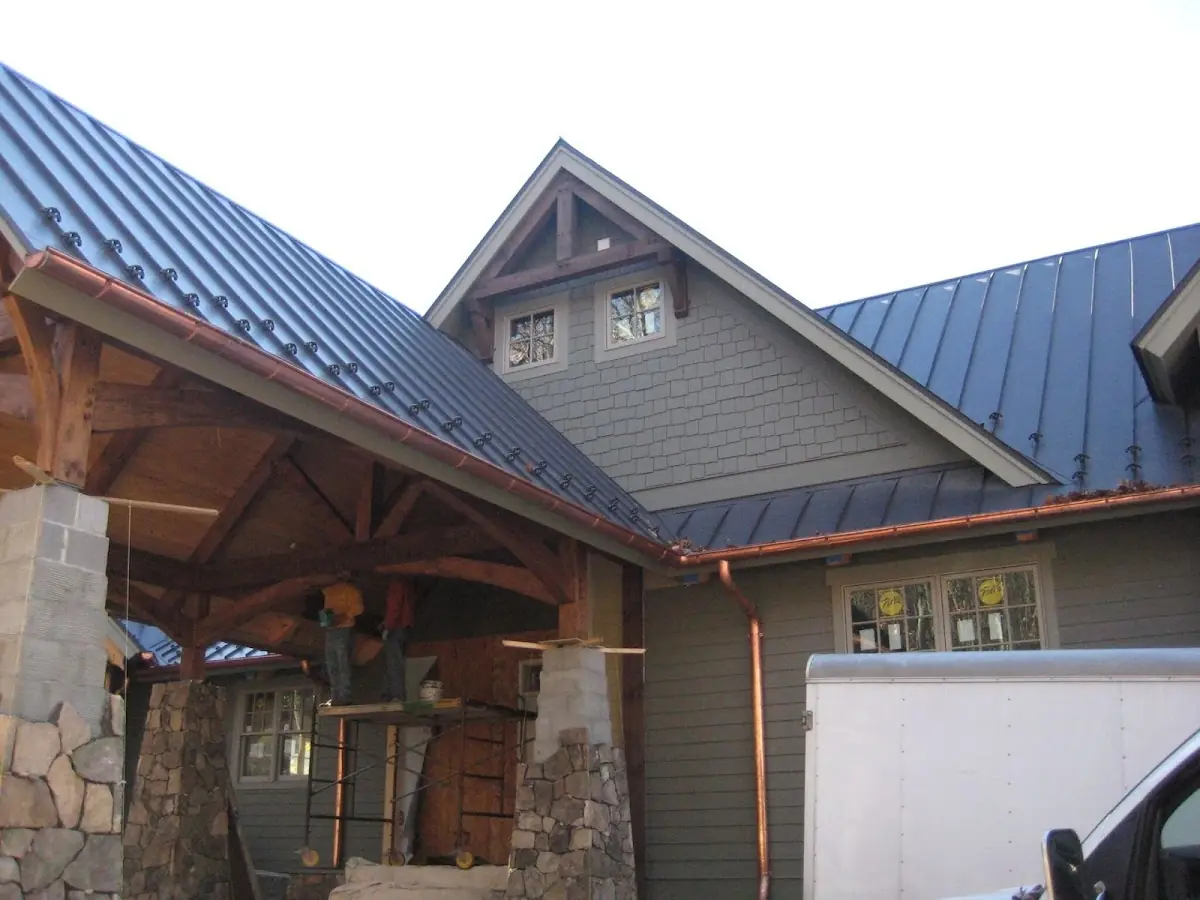 Craftsman Roofing team delivering quality roofing work in Highland Lake